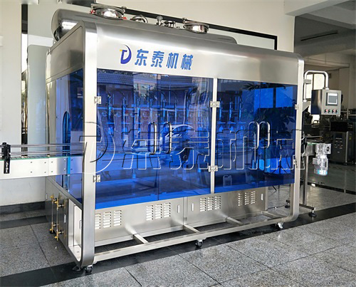 全自動食用油灌裝機(jī)日常維護(hù)別放松，東泰替你把關(guān)